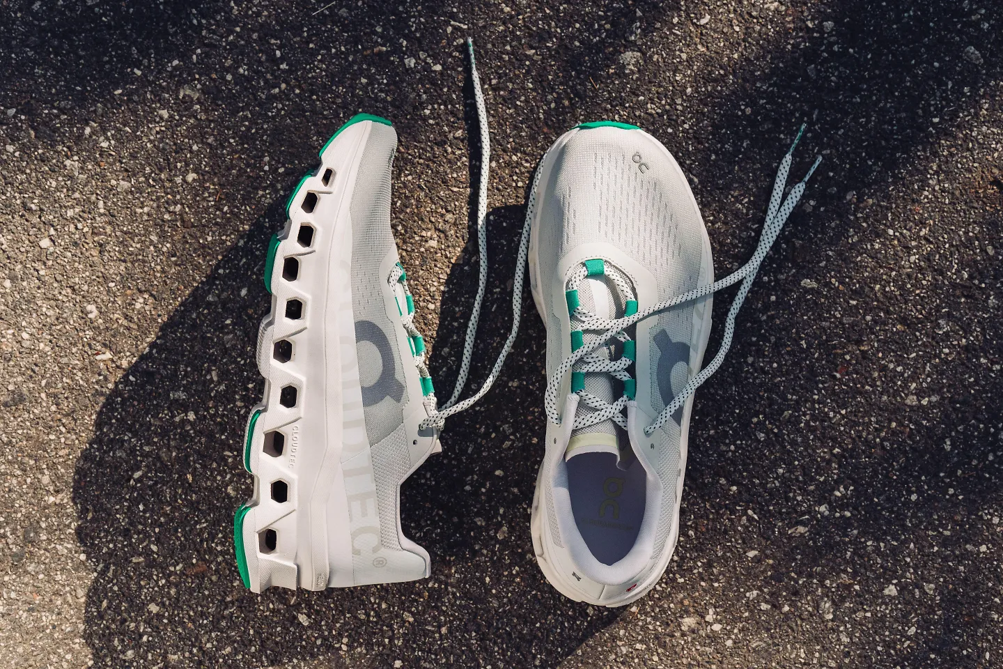 The Fleet Feet x On exclusive color of the On Cloudmonster 