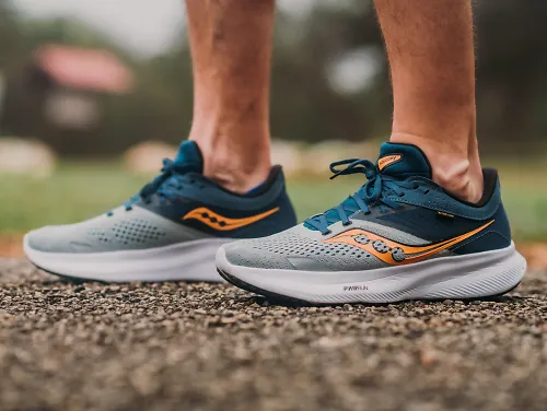 The men's Fleet Feet exclusive colorway of the Ride 16. 