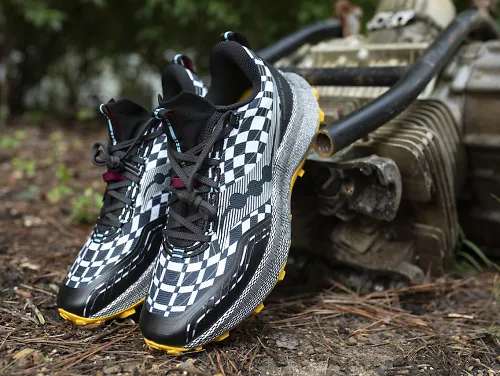 The Saucony Endorphin Trail shoes.