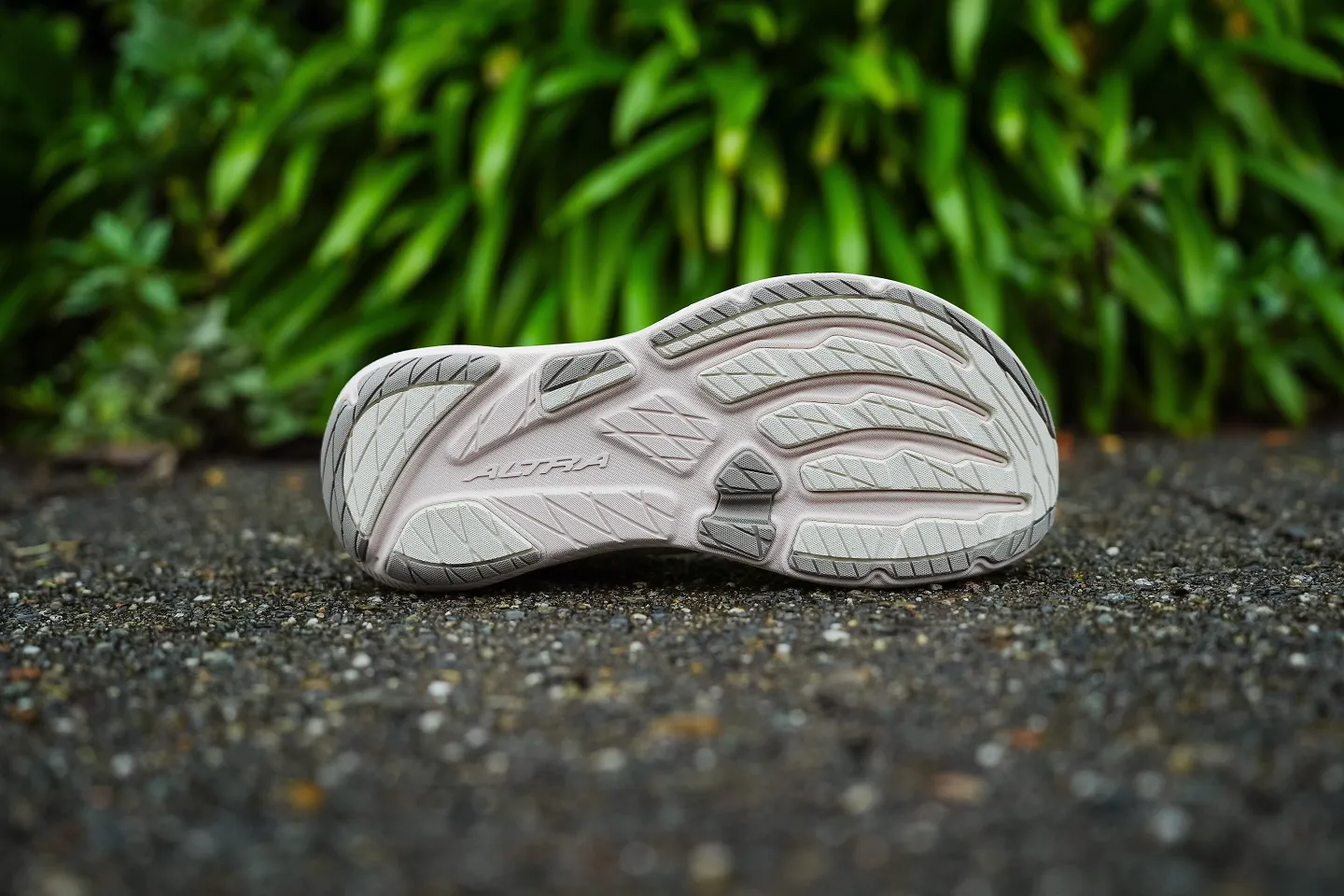 The Altra Experience Flow 3