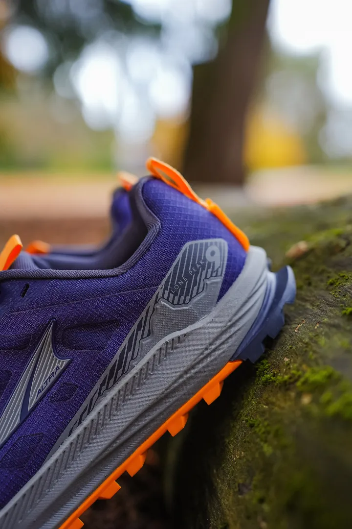 The Altra Lone Peak 9.