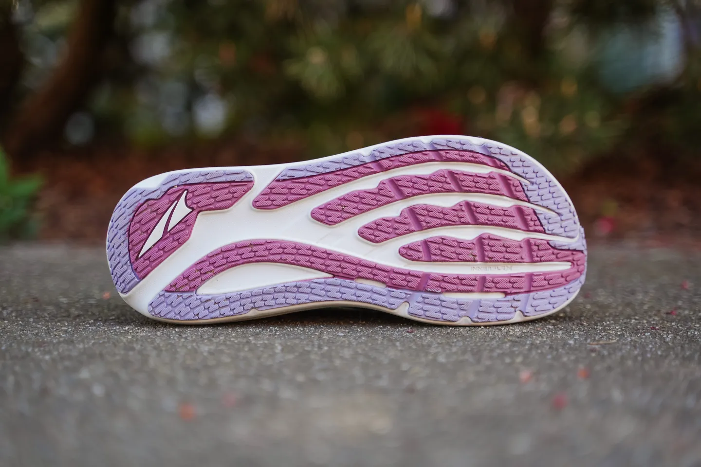 The Altra Paradigm 8.
