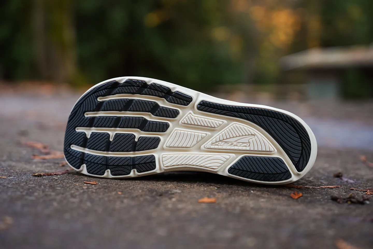 The outsole of the Altra Torin 8.