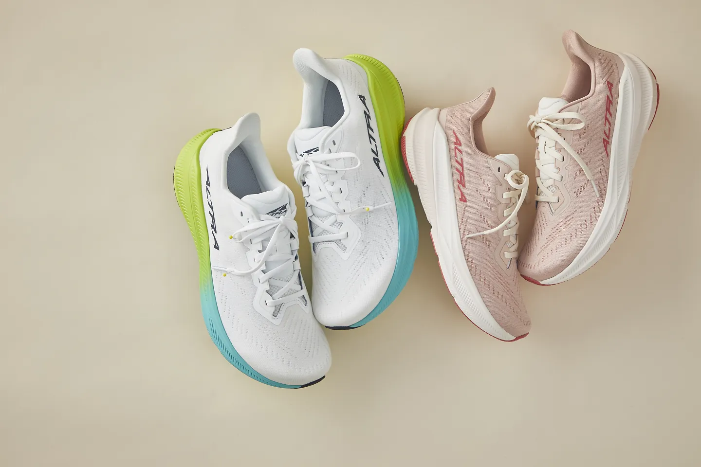 The mens and womens Altra Experience Flow 2. 