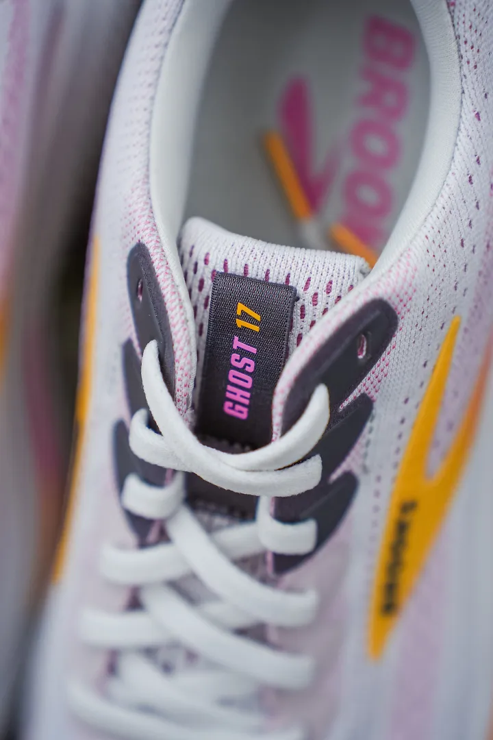 The Brooks Ghost 17. 