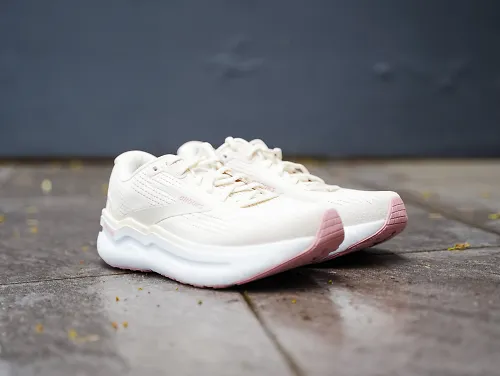 The Brooks Ghost Max 2.