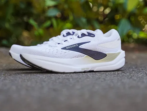 The Brooks Ghost Max 3