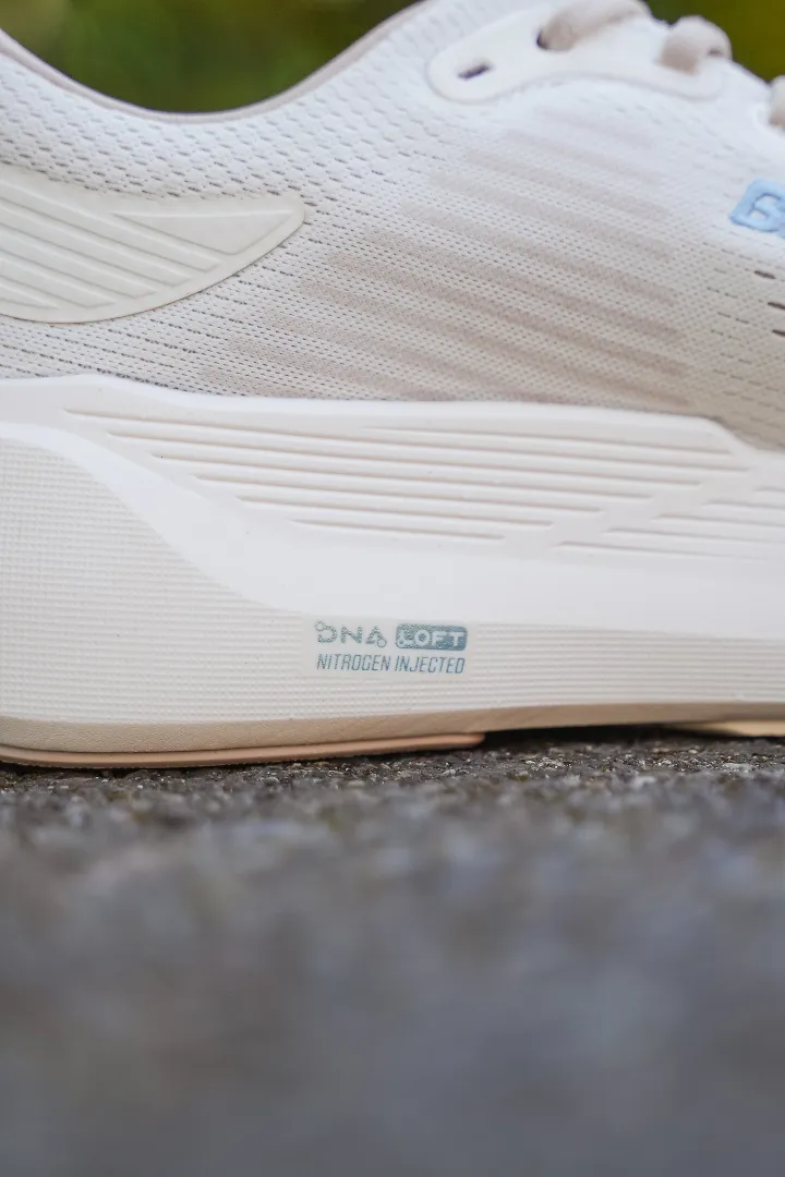 The Brooks Ghost Max 3