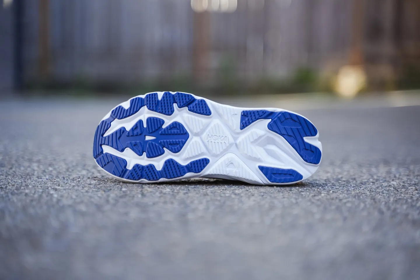 The HOKA Arahi 8. 
