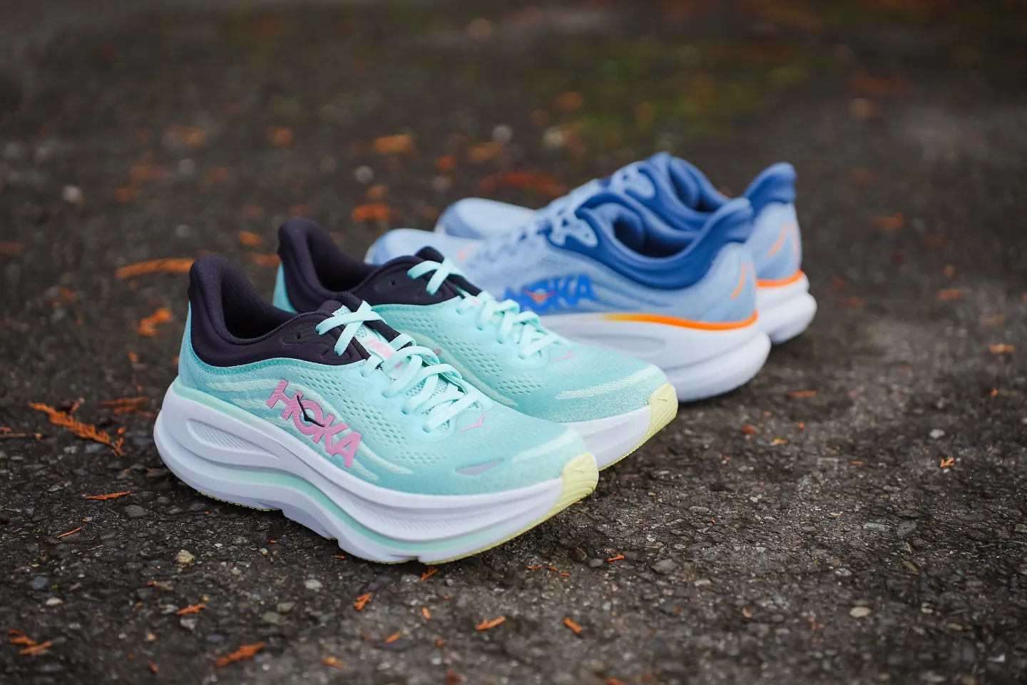 The men's and women's HOKA Bondi 9 pairs.