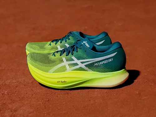 A side view of the ASICS Metaspeed Sky Plus.