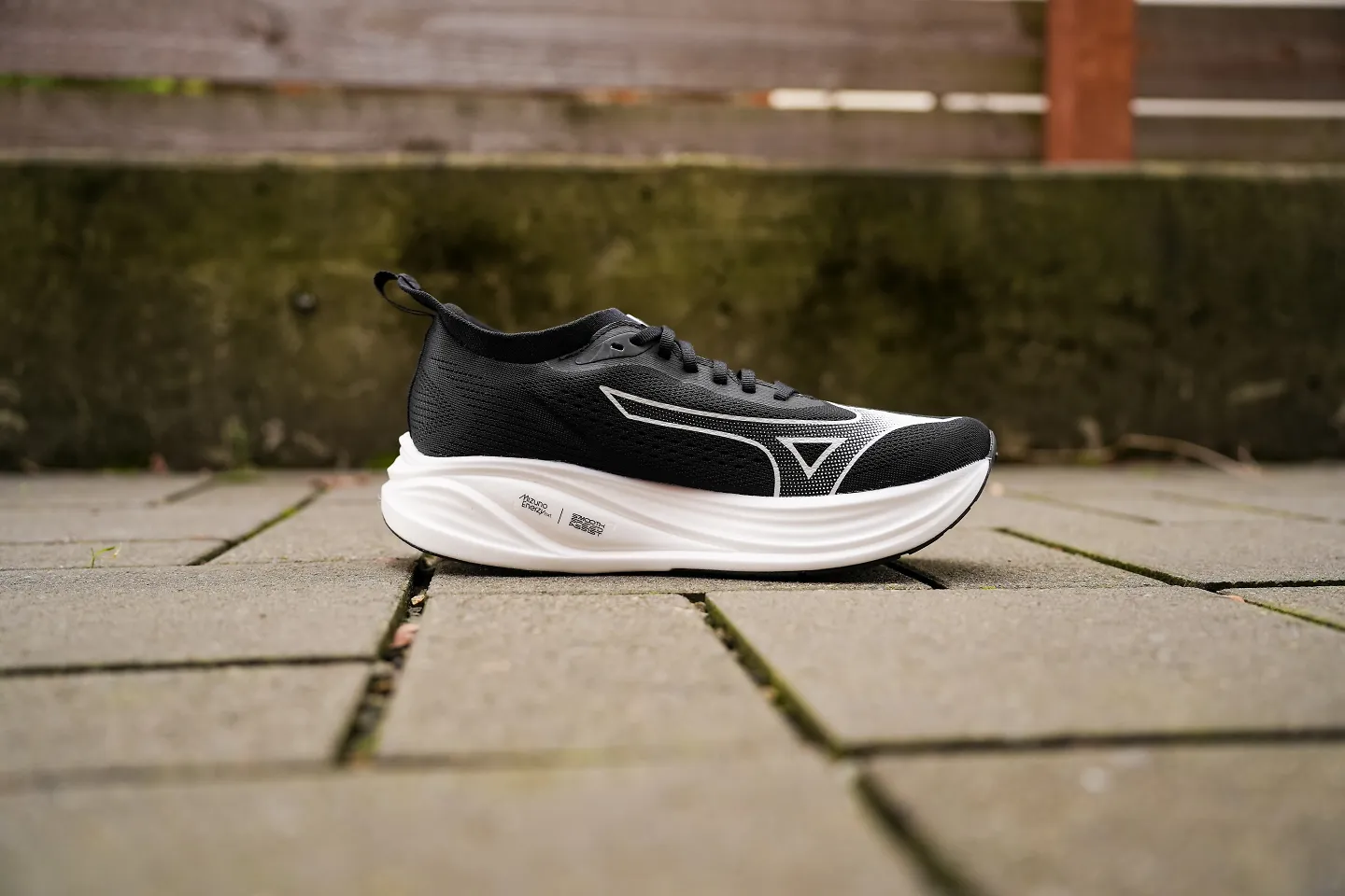 The Mizuno Neo Zen 2.