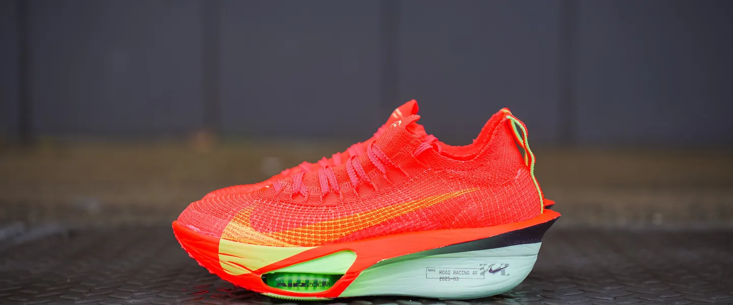 The Nike Alphafly 3 FAST PACK 