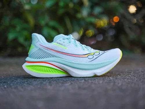 The Saucony Endorphin Azura 