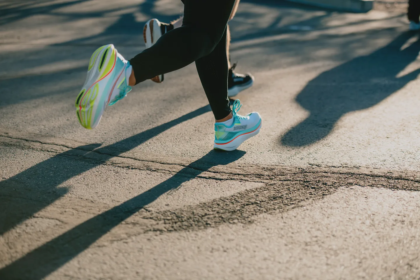 The Saucony Endorphin Azura is ready to pick up the pace. 