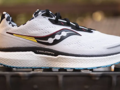 A side view of the PWRRUN+ midsole foam. 